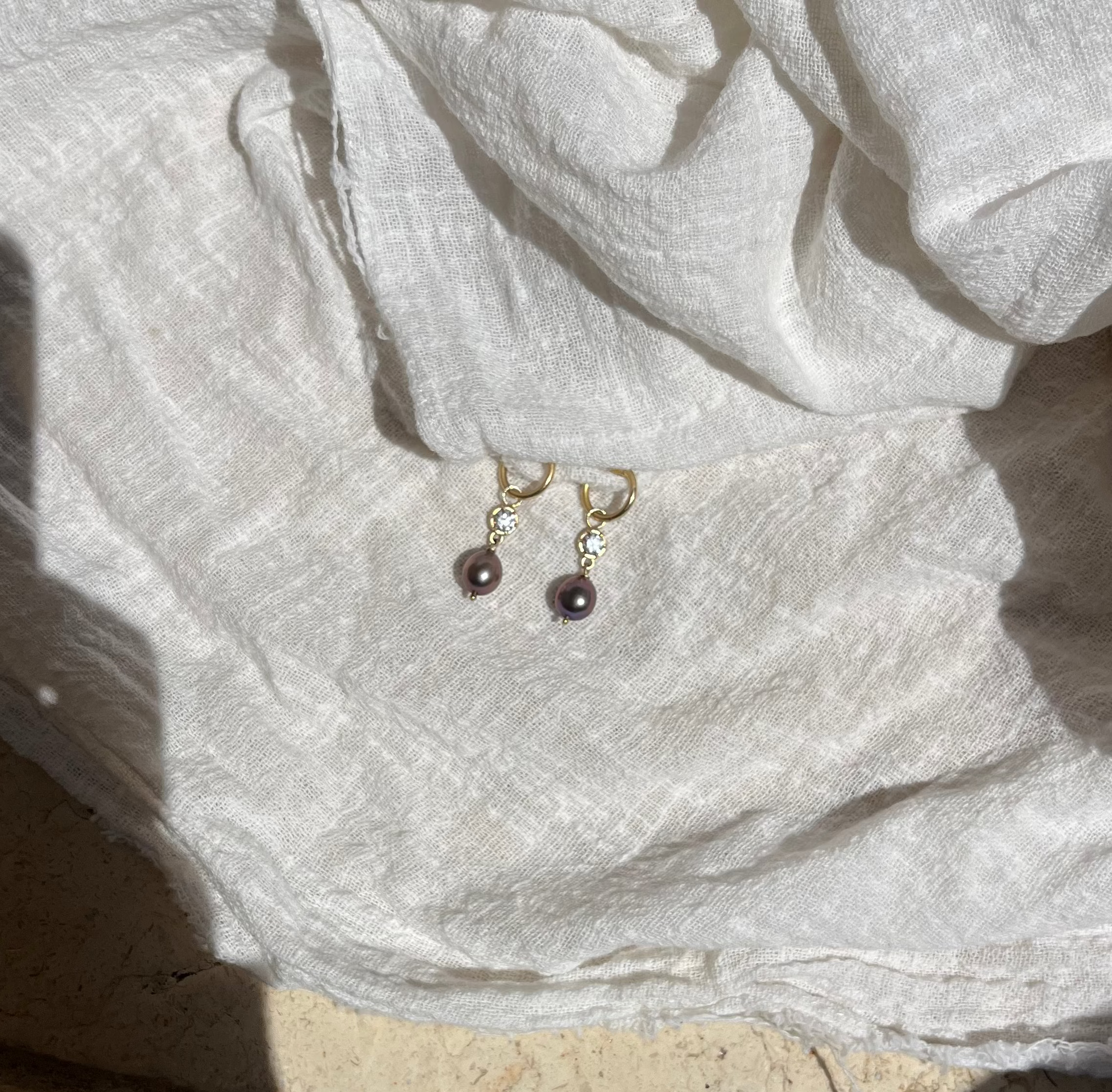 Toi et moi Diamond & Pearl Earrings