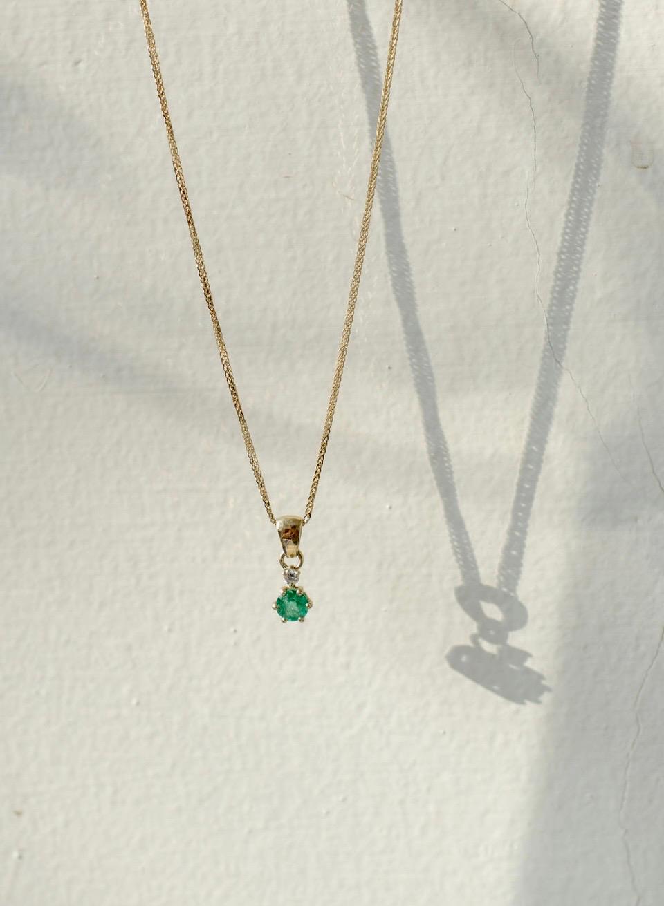 Toi et moi emerald & diamond necklace